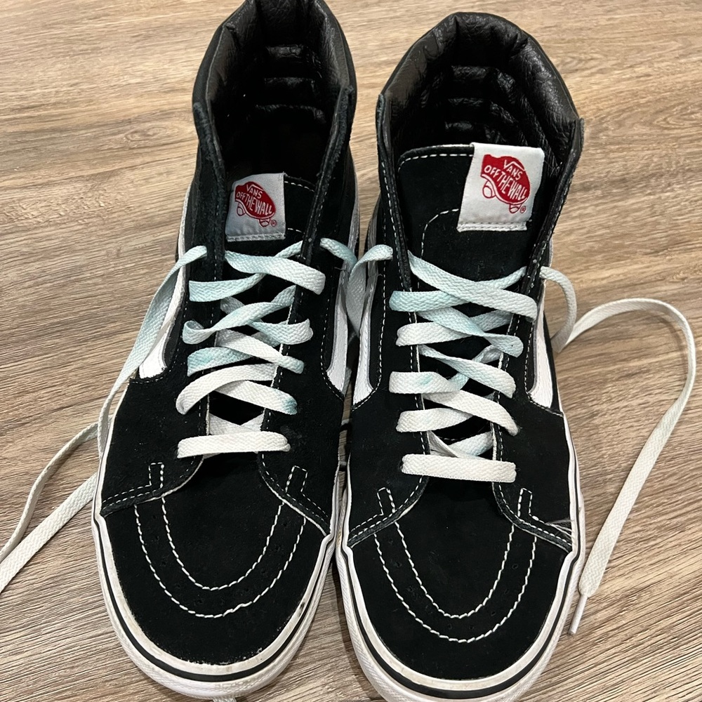 Womens Hightop Vans